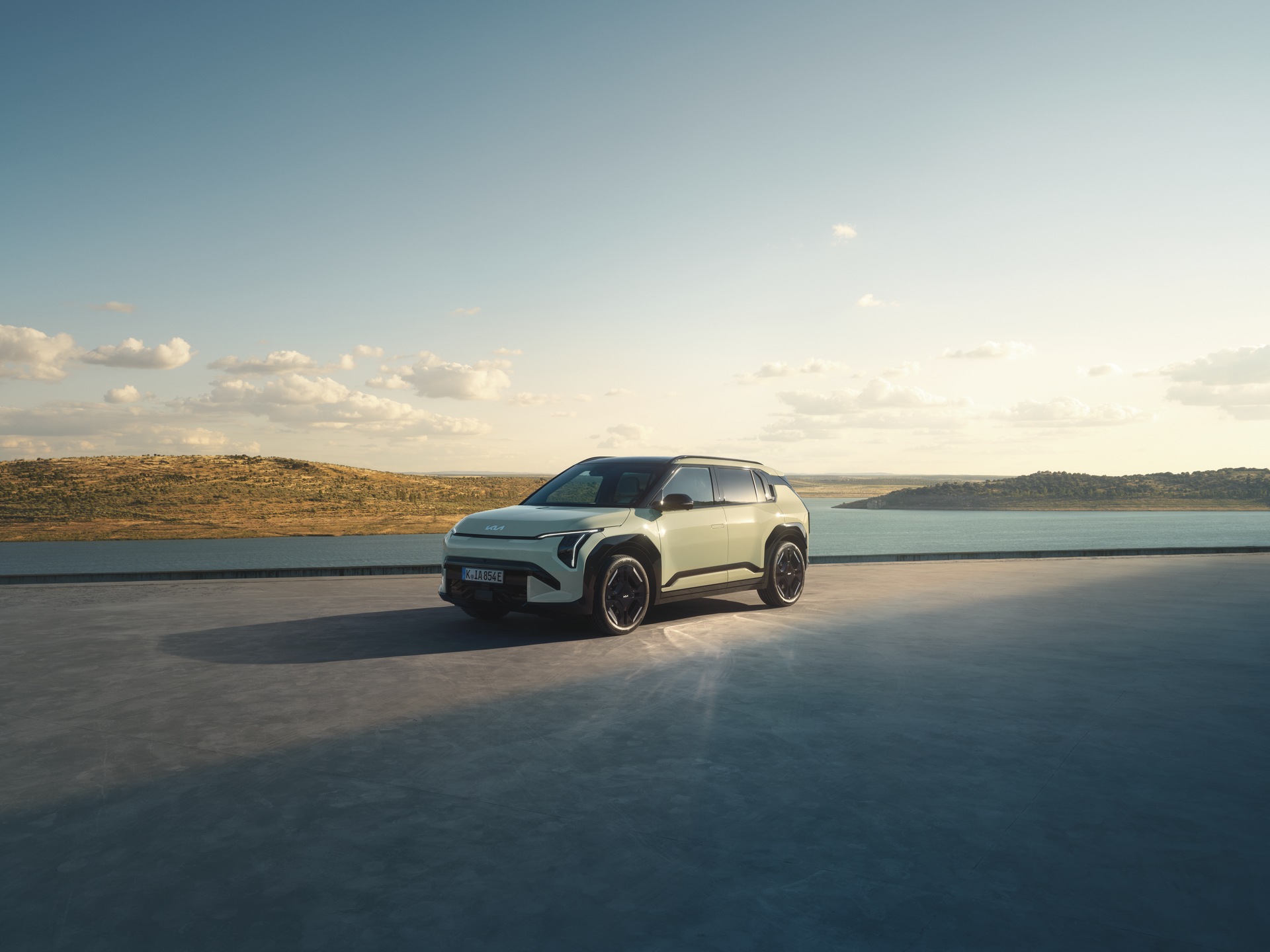 Kia EV3 delivers elevated electric SUV experience for all with innovative technology and advanced design beyond its class